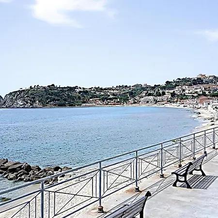 1 Bedroom Stunning In Διαμέρισμα Ricadi