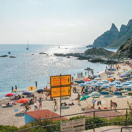 Apartment 1 Bedroom Stunning In