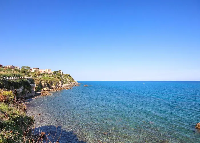 1 Bedroom Stunning In Apartamento